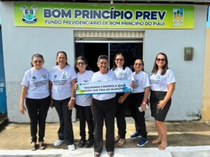 Participação dos aposentados no desfile cívico do 34° aniversário de Bom Princípio do Piauí